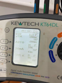 a kevtech kt6 dl with a digital display